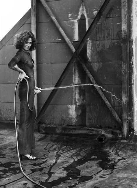 naked photos of sigourney weaver